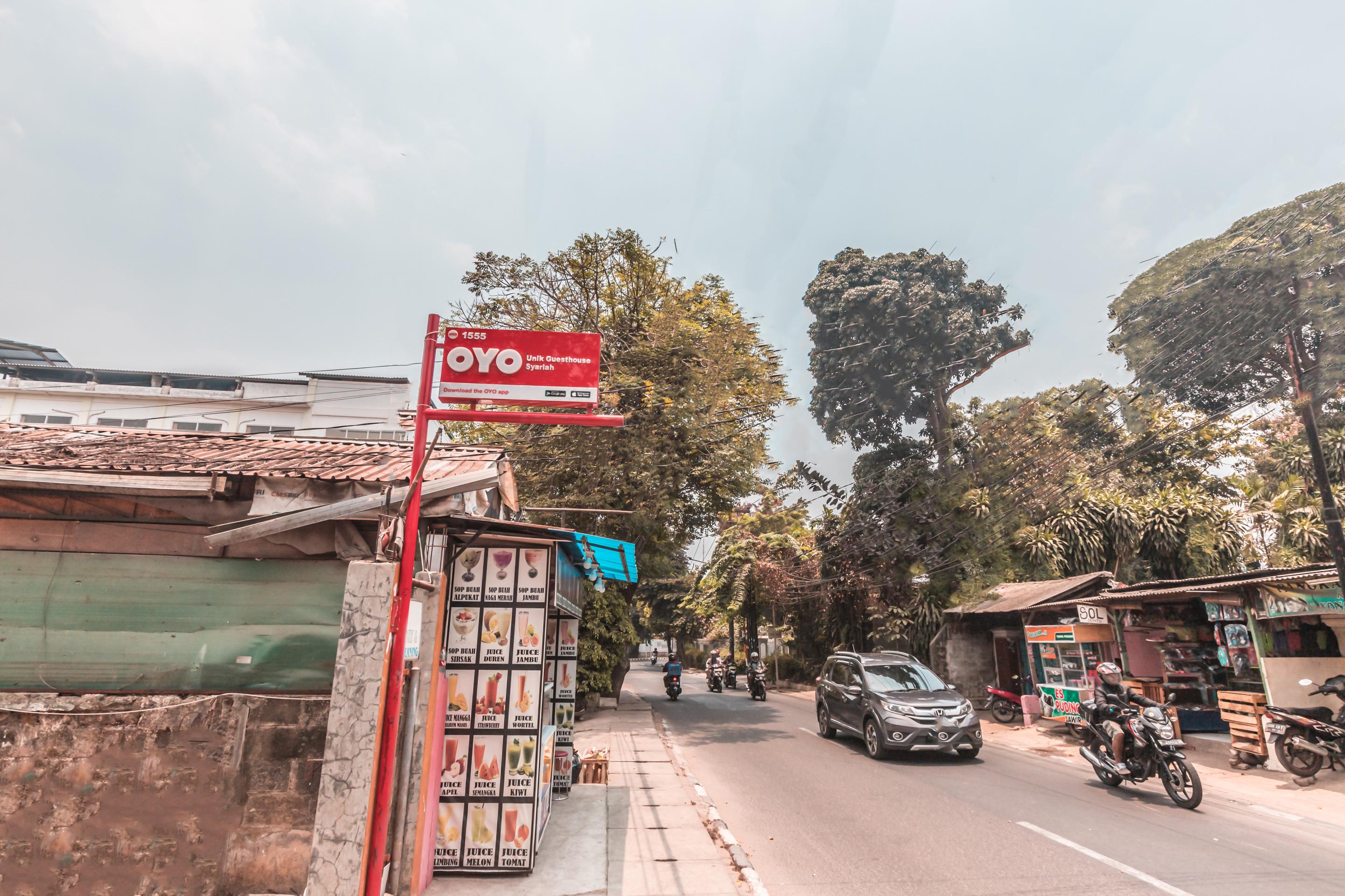 Oyo 1555 Unik Guesthouse Syariah Jakarta Exteriér fotografie